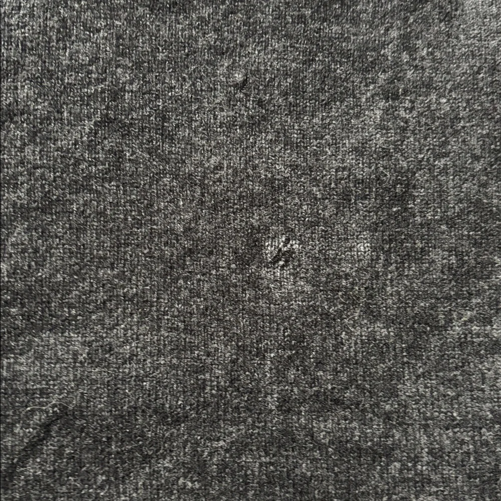 LL Bean Vintage Heather Charcoal Gray 100% Lambs Wool Crewneck Sweater Sz Large - Picture 7 of 7